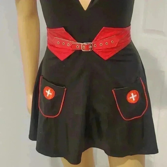 Sexy nurse costume  - Picture 3 of 7